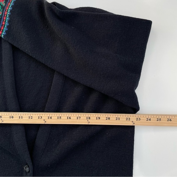 VINTAGE Pendleton 100% Virgin Wool Cardigan Sweater in Black Size Medium Tall - Picture 7 of 8